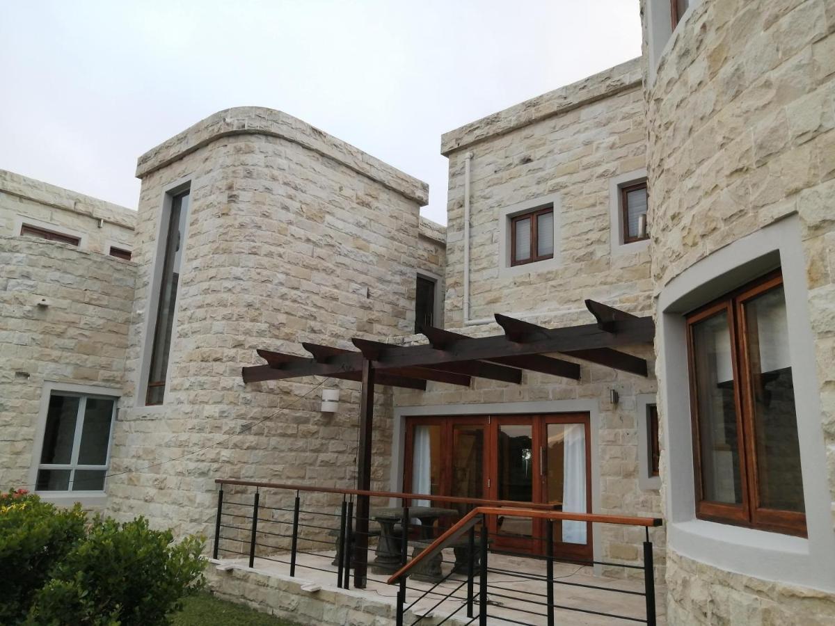Castle On The Heads Hotel Knysna Exterior photo