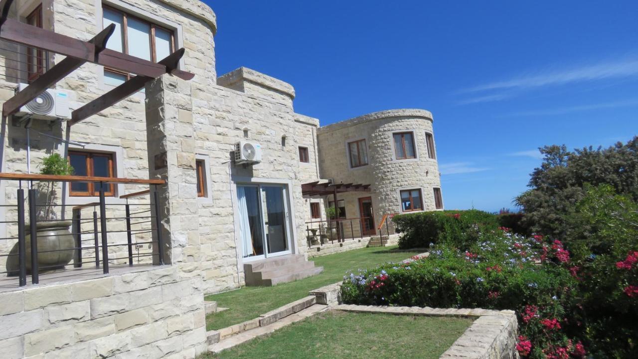 Castle On The Heads Hotel Knysna Exterior photo